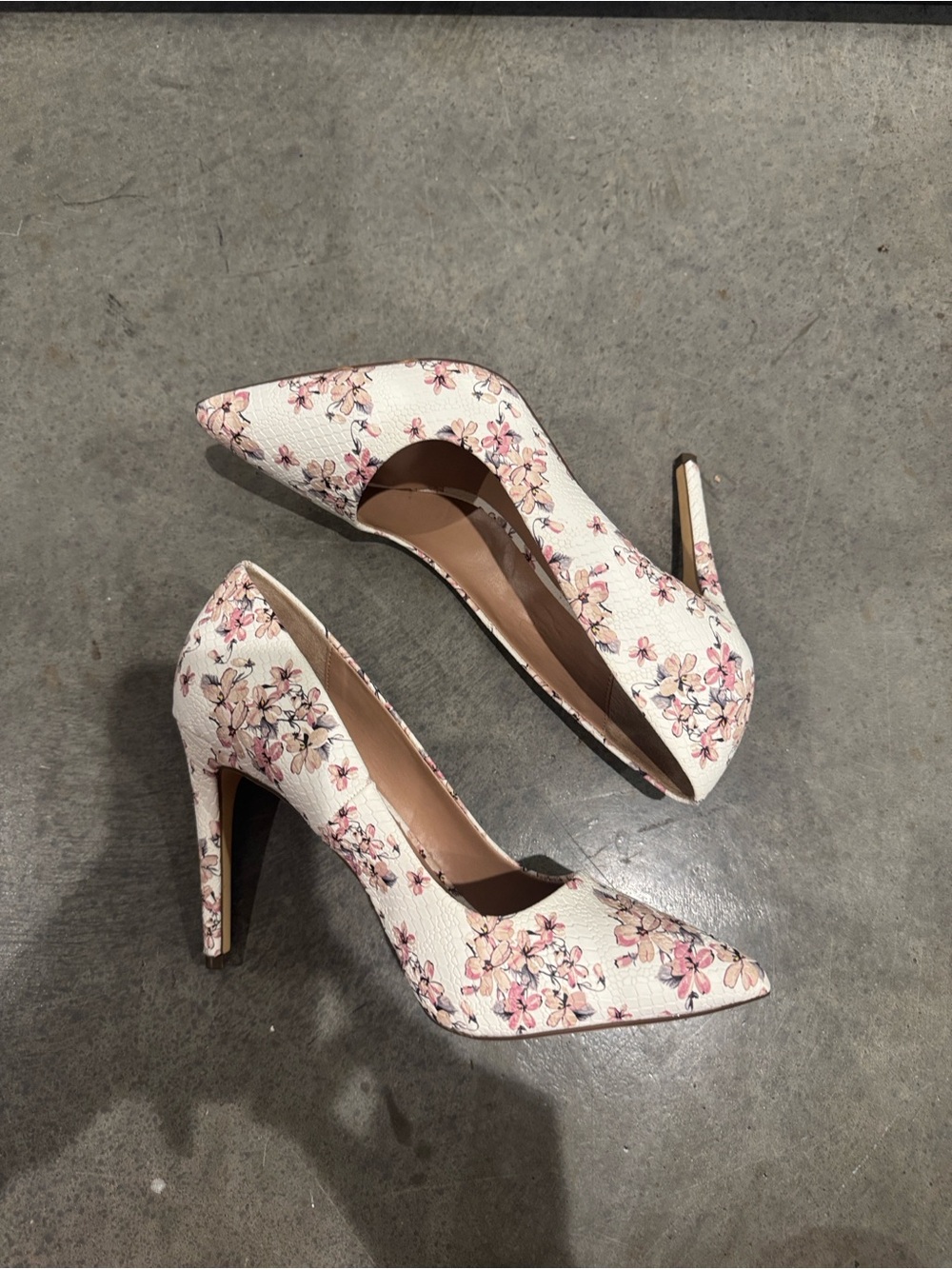 Call it Spring- Floral Pointed-Toe High Heels